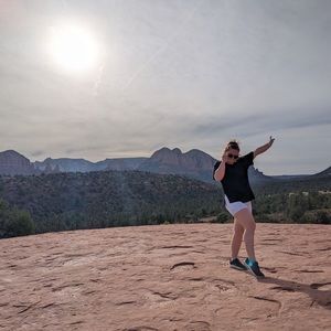 Meet your Posher, Sara